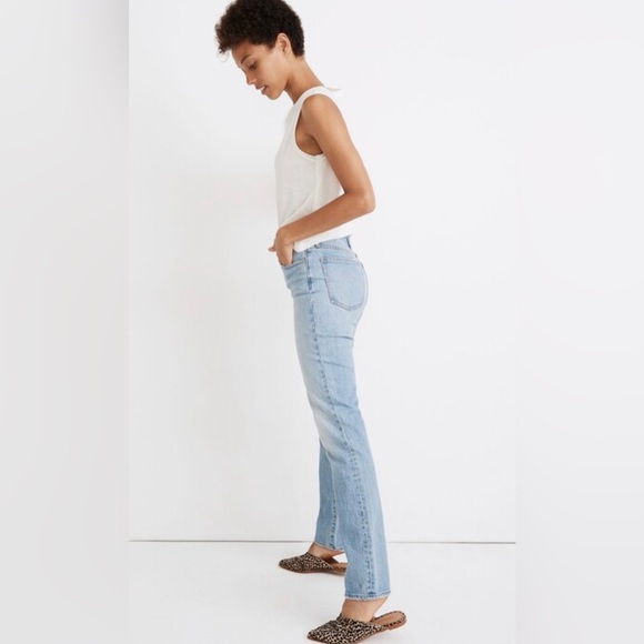 Madewell|The perfect Vintage Jean in Light wash Denim,size 25•••no distressing - Picture 4 of 16